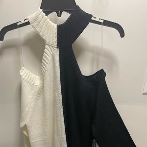 Two toned cold shoulder sweater!